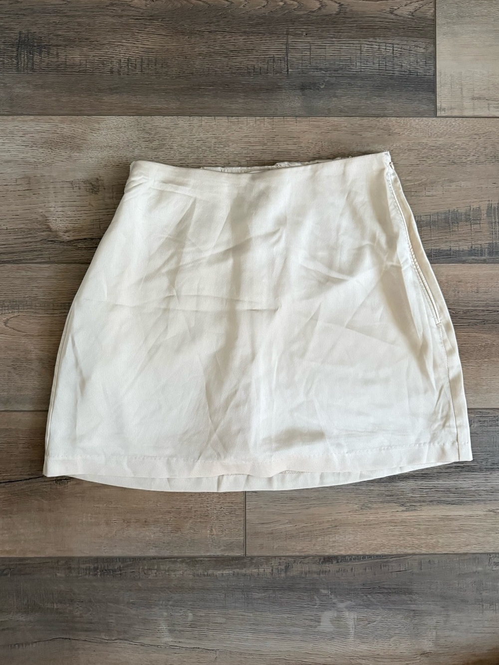 Abercrombie champagne mini shirt
